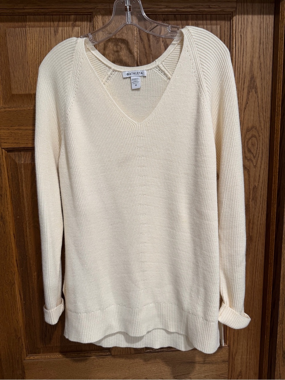 Athleta Ivory V-Neck Ribbed Hanover Pullover Sweater Size Medium